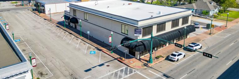 103 W Phillips St, Conroe, Texas